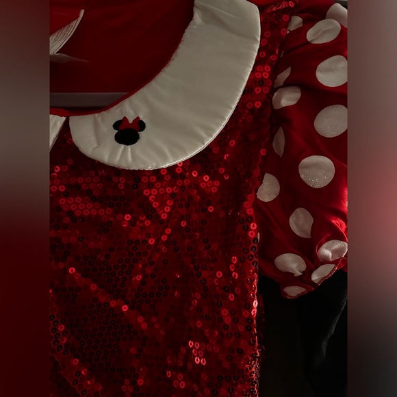 DISNEY MINNIE MOUSE COSTUME Red Sequin Long Sleeve Top NWT Halloween/Cosplay - Picture 4 of 10